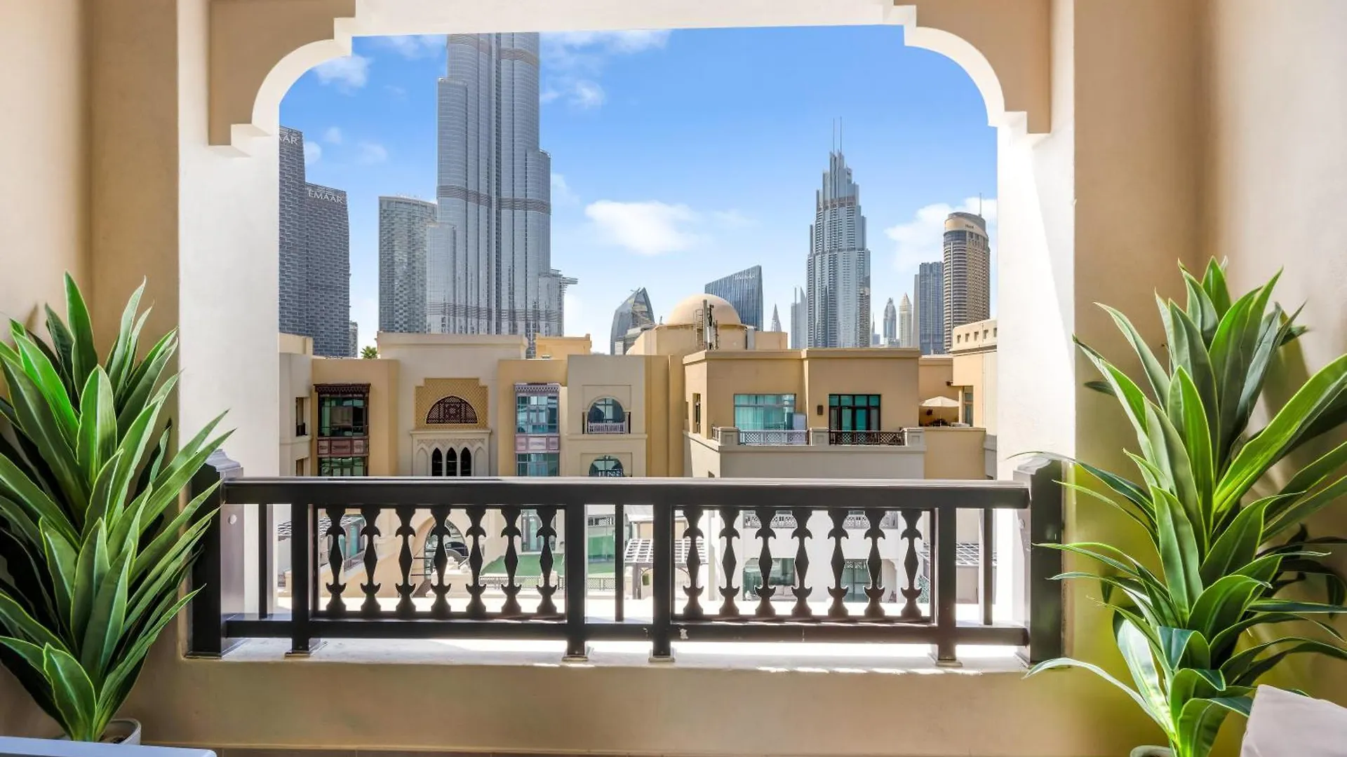 Durrani Homes - Luxe Living At Souk Al Bahar With Burj Khalifa And Partial Fountain View ドバイ アパート
